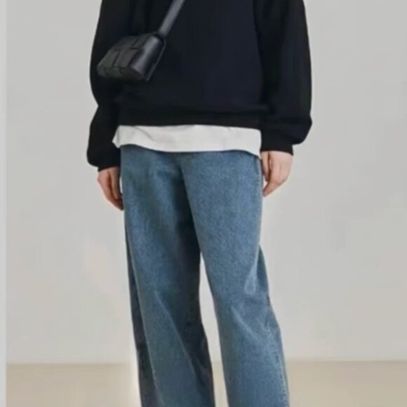 Uniqlo Unisex Basic Black Sweatshirt - Size S - Picture 2 of 8